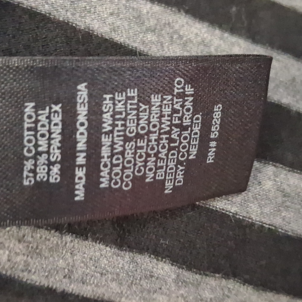Express V Neck Jersey Stretchy Black and Gray Striped Long Sleeve Dress New - Picture 5 of 6